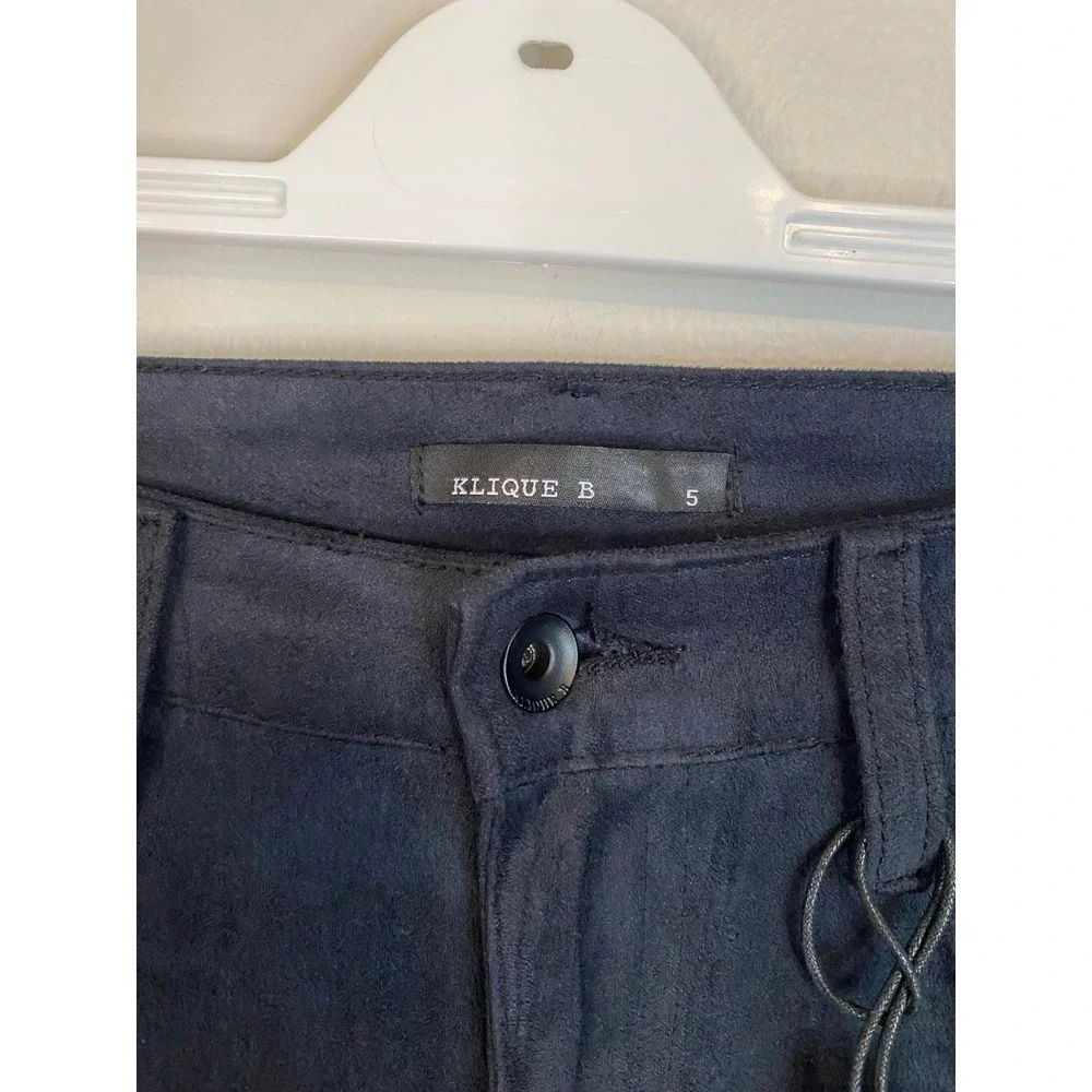 NWT Klique B dark navy Suede skinny jeans - Picture 3 of 6
